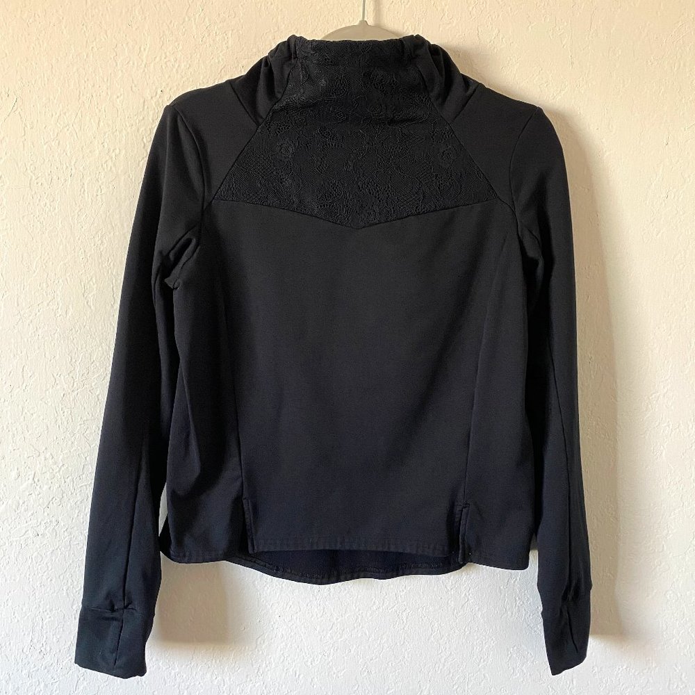 Fabletics Womens Sweater Mock Neck Size XS Black Lace Athletic Pullover Workout